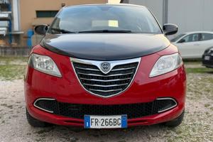 Lancia Ypsilon 0.9 TwinAir 85 CV 5 porte S&S Gold 