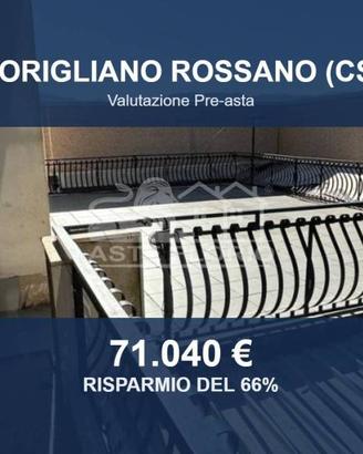 Immobile in asta di 251 m² con più di 5 locali a C