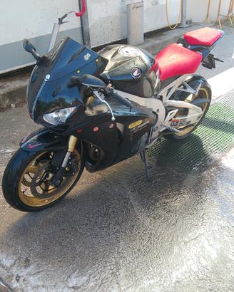 CBR 1000 rr 