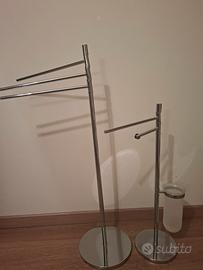 portasciugamani e carta igienica