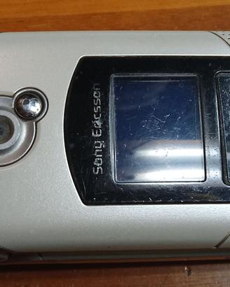 telefonio cellulare Sony Ericson W300i