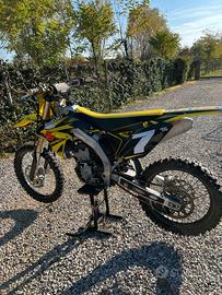 Suzuki rmz 250