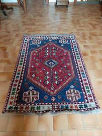 Tappeto fatto a mano