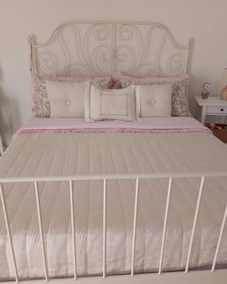 letto matrimoniale Ikea leirvik 