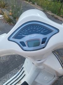 Vespa 50 Primavera 4 tempi