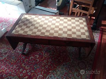 Tavolino salotto stile liberty