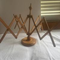 Arcolaio vintage in legno anni 50