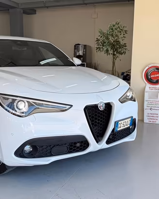 Alfa Romeo Stelvio 2020 2.2 t Veloce Ti Q4 210cv a