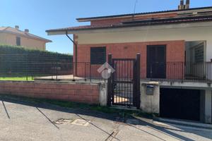 PORZIONE DI QUADRIFAMILIARE A SAN DONATO VAL DI CO