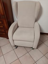 Poltrona alzapersona 