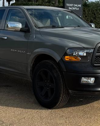 Dodge RAM 5.7 HEMI GPL 2011