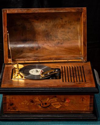 Scrigno carillon vintage funzionante