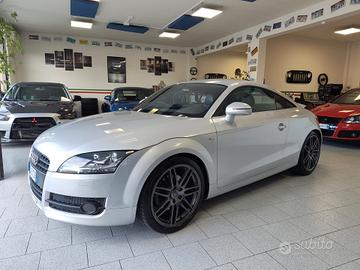 Audi TT 2.0TFSI MANUALE R19 OMOLOGATI