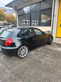 BMW Serie 1  116í 2009