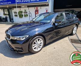 BMW 318 d Business Advantage MANUALE !!!