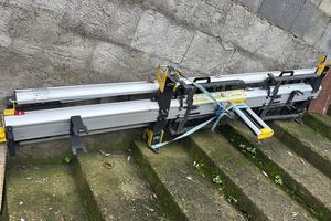 Alzascale per furgone