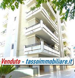 Appartamento di 120 m² con 4 locali e box auto a O
