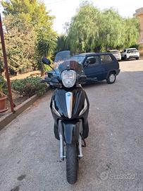 Beverly 350cc sport touring