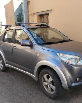 Dahiatsu Terios 1.5  Benzina GPL  4x4 SX  O/F