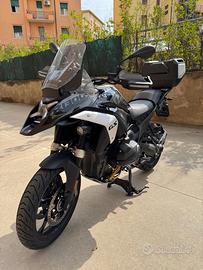 BMW R 1300GS Triple Black | 5.400km| Full Optional
