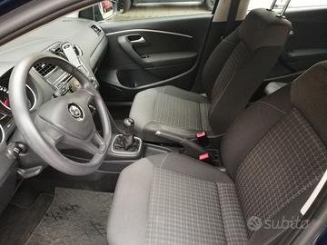 Volkswagen Polo 1.4 Tdi Confortline 