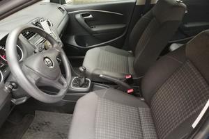 Volkswagen Polo 1.4 Tdi Confortline 