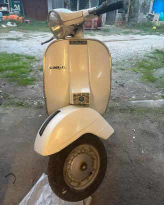 Vespa p125x