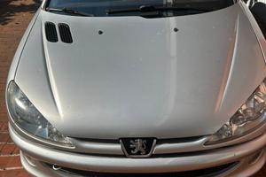 🚗 Peugeot Cabrio (2007) – Diesel – 158.000