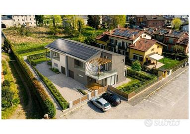 PORZIONE DI BIFAMILIARE A SAN MARTINO BUON ALBERGO