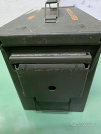 cassettina metallica