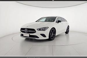 Mercedes-Benz CLA Shooting Brake 180 d Night ...