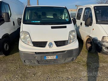 RENAULT TRAFIC ANNO 2011 MOTORE 2.0 DIESEL