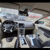 VOLVO XC60 D5 AWD 215CV 2400cc