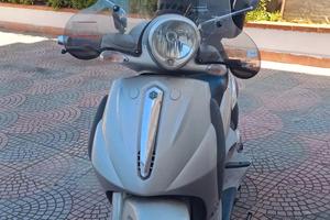 Piaggio Beverly 500
