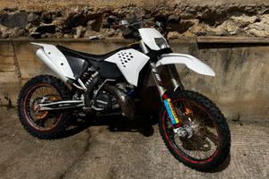 KTM 300 2 Tempi Targata