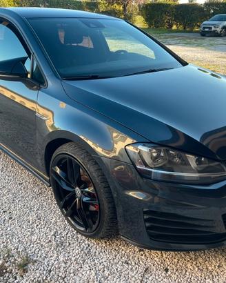 Volkswagen Golf GTD 2.0 TDI 5p. BLUEMOTION TECHNOL