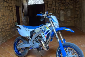 Tm 125