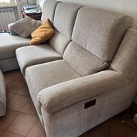 Divano poltrone e sofà lampada e puff