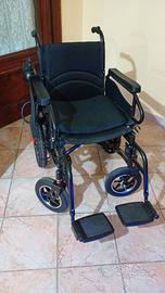 sedia a rotelle elettrica per disabili 