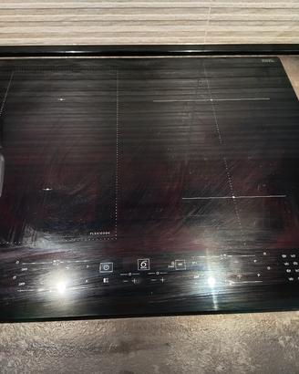 Piano cottura Whirlpool a induzione  da 60 cm