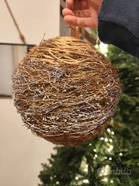 Palla natalizia decorativa oro e argento con ramet