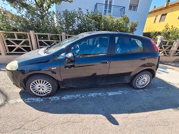 auto fiat punto 1.3