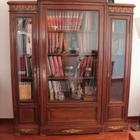 vetrinetta libreria stile liberty