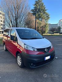 Nissan NV200