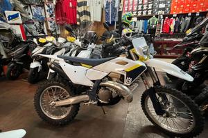 Husqvarna  TE 300  2T