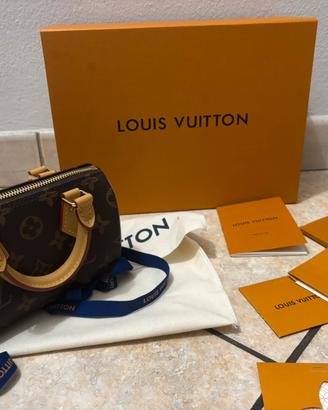 Speedy nano monogram