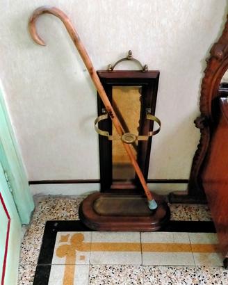 ANTICO PORTABASTONI DA PASSEGGIO CON BASTONE 
