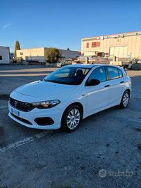 FIAT Tipo (2015-->) - 2019