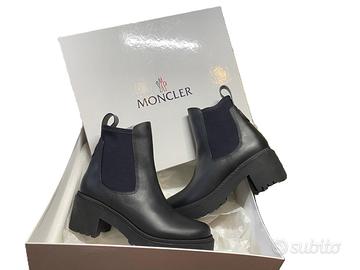 Stivaletto Chelsea Moncler donna