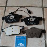 Kit pastiglie freni anteriori Ate